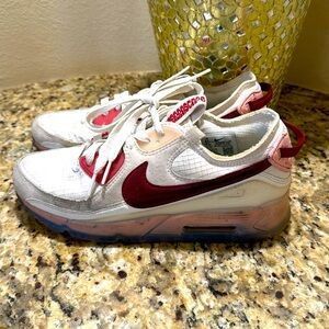 Nike Women’s Air Max Size 8.5